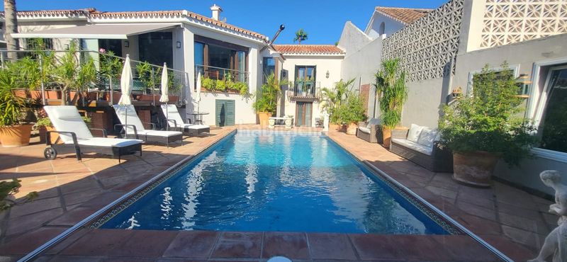Foto 95b3d90d-1ea0-41dd-81cf-44e15c530d43. Xalet amb calefacció aparcament piscina a San Enrique-Guadiaro-Pueblo Nuevo Sotogrande