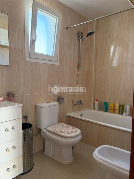 Foto d9c82881-a19b-4e10-8deb-2414c34086bc. Casa amb aparcament a La Casería - San Carlos San Fernando