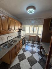 Etagenwohnung in El Cristo - Cayetano Roldán. Piso en venta en san fernando