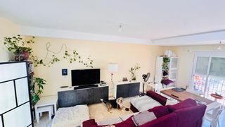 Chalet à Lebrija. Pareado en venta en huerta macenas, 4 dormitorios.
