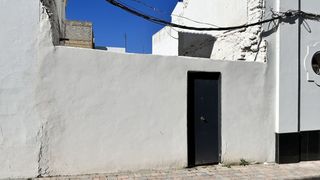 Wohngrundstück in Lebrija. Solar en venta en centro.
