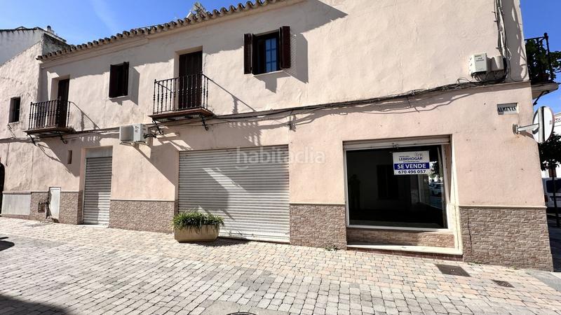Foto d8d9ac1a-ad1e-4888-a415-1c5023a0a9ee. Local comercial  a la calle en venta en centro. en Lebrija