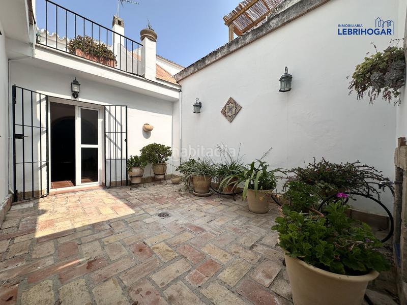 Foto a8f4bd1e-8630-47fd-9a2f-dbc8c25c3c5d. Casa  en venta en centro, 2 dormitorios. en Lebrija