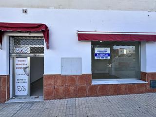 Location Local commercial à Lebrija. Local comercial a la calle en alquiler en manga larga.