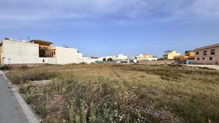 Terreno residencial  Cristobal colon 41. Parcela en venta en regla.