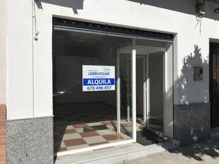 Lloguer Local Comercial a Lebrija. Local comercial a la calle en alquiler en la corredera, 1 despac
