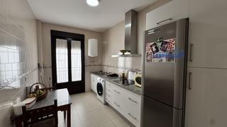Pis a Lebrija. Piso en venta en el pajarete, 2 dormitorios.