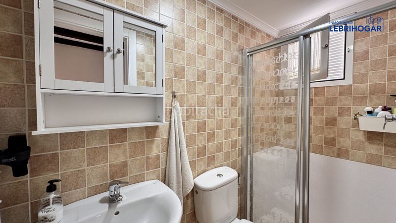Foto eec1b32f-4295-43a7-bd32-a4e9266d46aa. Casa adossada amb calefacció aparcament a Lebrija