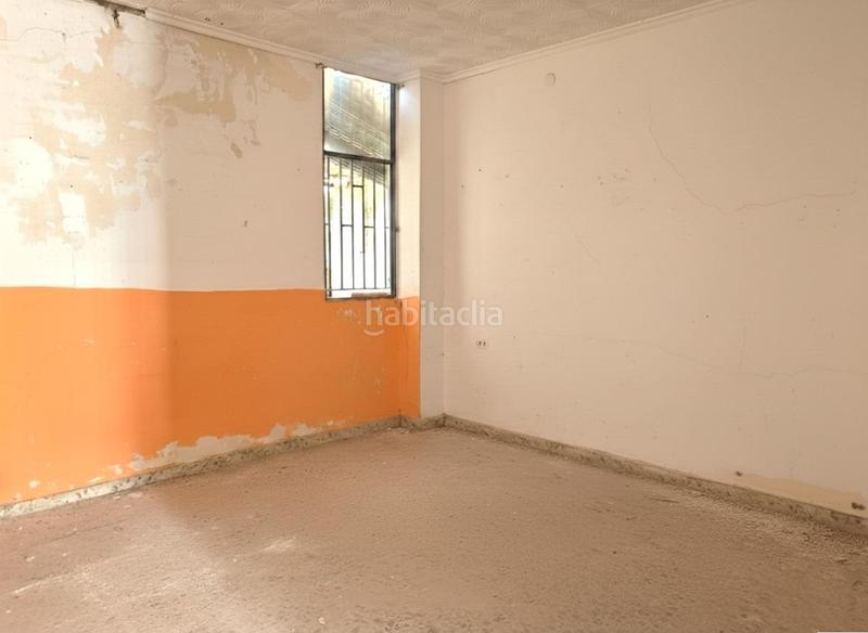 Foto 3b96ea42-38b6-450c-b06f-f6572c324088. House with parking in Motril ciudad Motril