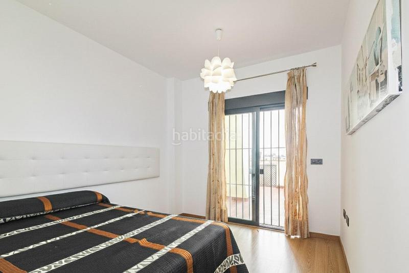 Foto 25265405-1ad0-4e05-b40e-4bb6bde4c889. Etagenwohnung mit parking pool in Playa de Granada Motril