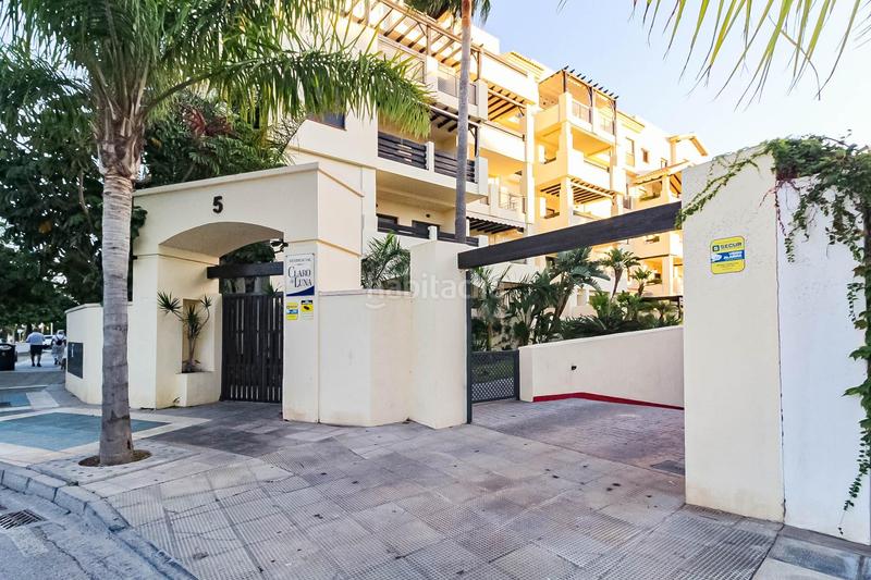 Foto 2d598d45-ad3f-4d2e-af41-e21c2fb4657a. Etagenwohnung mit parking pool in Playa de Granada Motril