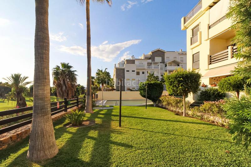 Foto 9531e73c-2afa-47d8-95dc-445a00f3eee5. Etagenwohnung mit parking pool in Playa de Granada Motril