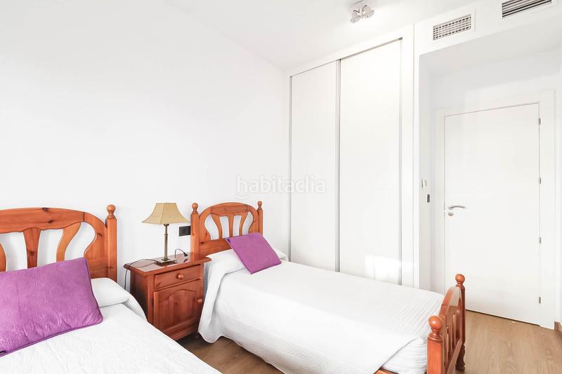 Foto cd08725e-25cf-4260-afc0-67969a59f0bb. Etagenwohnung mit parking pool in Playa de Granada Motril