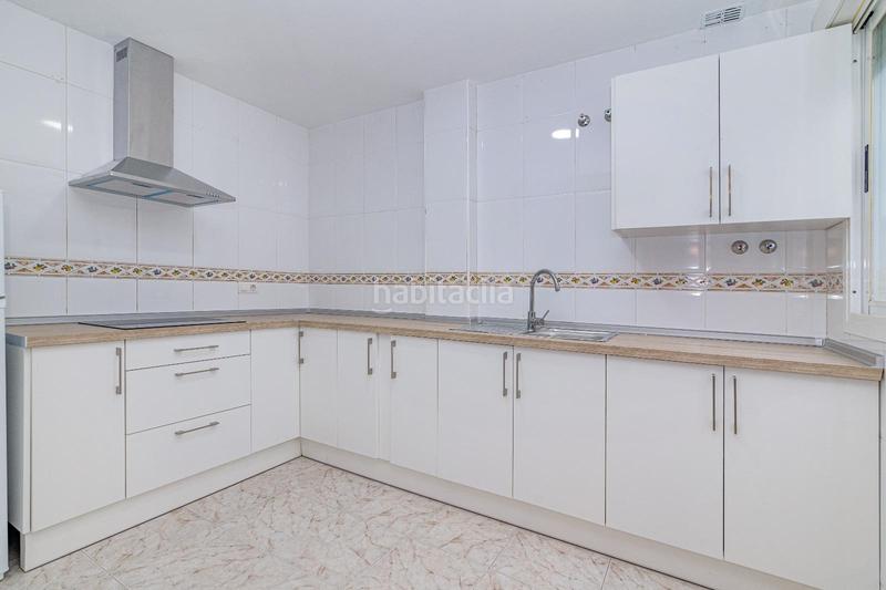 Foto 37e3336d-0ea2-429d-ba18-3886f31b1cc6. Appartamento in Playa de Granada Motril