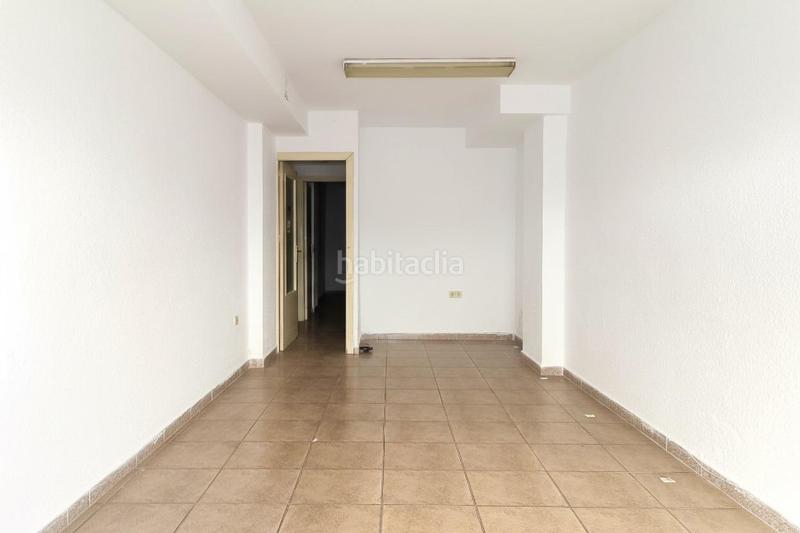 Foto c872c946-9ff4-4c40-9e47-5ef230d20993. Casa amb aparcament a Motril ciudad Motril