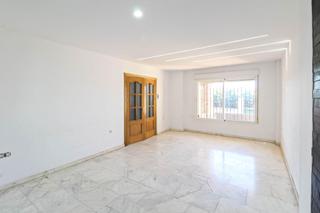 Casa en Los Tablones - La Garnatilla. Casa adosada en puntalón