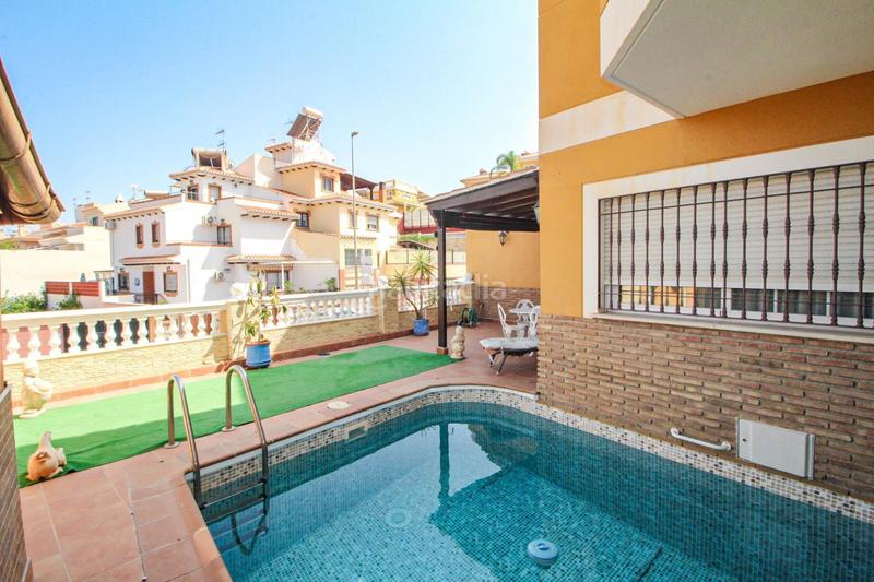 Foto 3adff721-c8ab-4363-9cae-206c526d12c9. Chalet la casa de tus sueños en Motril ciudad Motril