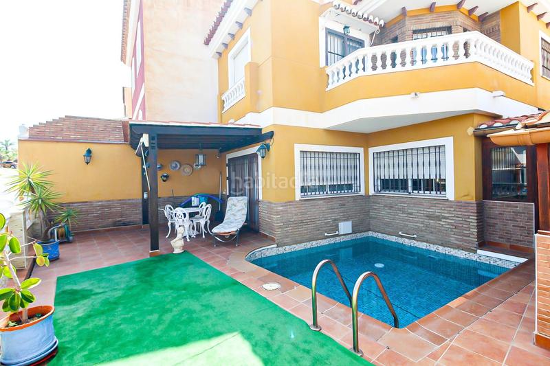 Foto 907905d8-fb5a-4501-bbcd-9bba6916f94a. Chalet la casa de tus sueños en Motril ciudad Motril