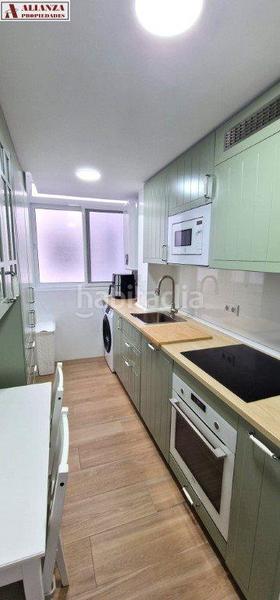 Foto fb3264a8-4254-4c70-a968-cabb7750e7b3. Flat in La Unión - Cruz de Humilladero - Los Tilos Málaga