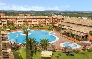 Maison jumelée à Novo Sancti Petri. Vivienda para inversión en novo sancti petri tartessus  iluniun