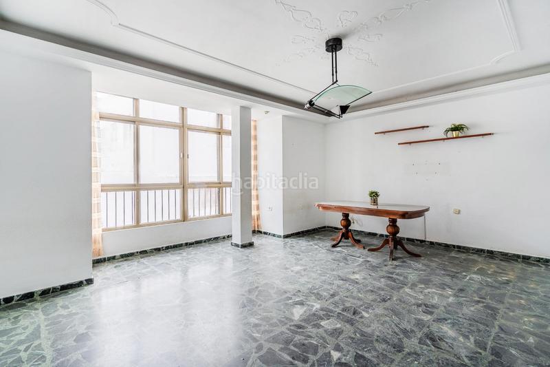 Foto 77c159a9-0488-40e4-b090-187d877af92f. Casa increible casa con garaje y azotea en La Banda - Campo de Fútbol Chiclana de la Frontera