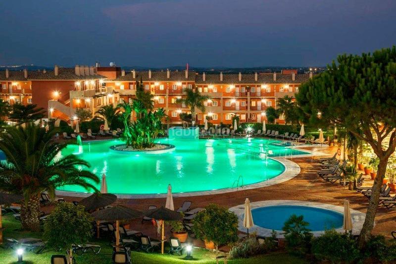 Foto eaaf91a1-6a80-44b9-8393-2585b189f58d. Appartement mit parking pool in Novo Sancti Petri Chiclana de la Frontera