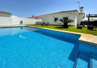 Xalet a Las Lagunas - Campano. Exclusivo chalet a unos metros de la playa de la barrosa