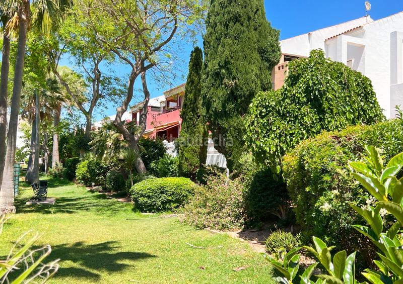 Foto 608d5e4d-5518-49e2-ae9e-6dfe1aa63cda. Apartament amb aparcament piscina a La Barrosa Chiclana de la Frontera