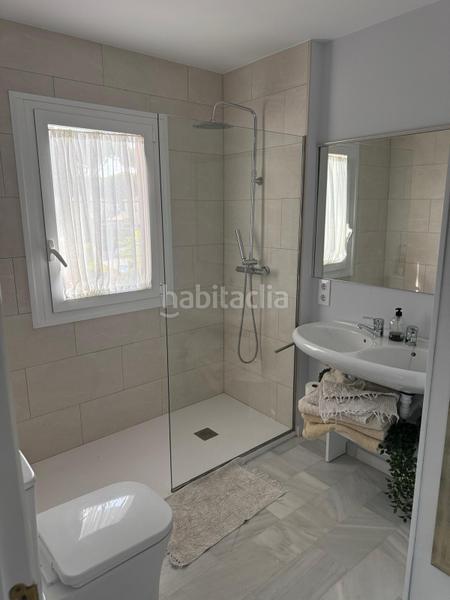 Foto 45ca7242-8143-4624-85bd-3b41ea59173c. Maison jumelée avec chauffage piscine dans Novo Sancti Petri Chiclana de la Frontera