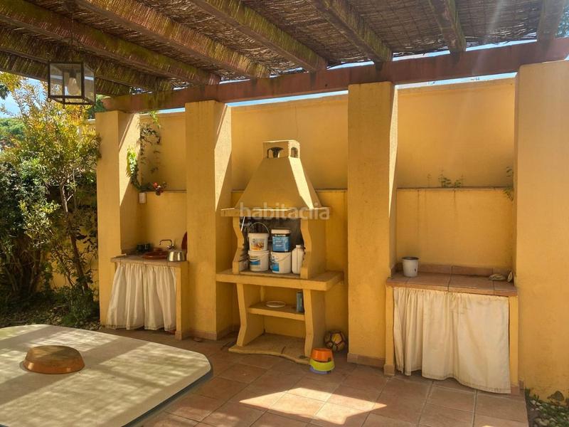 Foto 551e922f-059f-47d4-8894-4b037e207b6f. Chalet con parcheggio piscina in Las Lagunas - Campano Chiclana de la Frontera