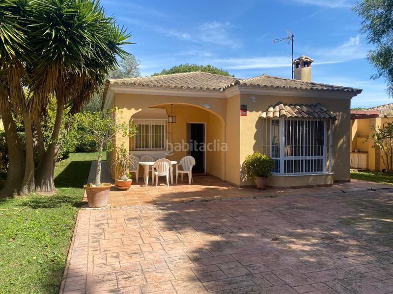 Foto a5207c7c-44ea-4bca-acdd-1fefa7e3b706. Chalet con parcheggio piscina in Las Lagunas - Campano Chiclana de la Frontera