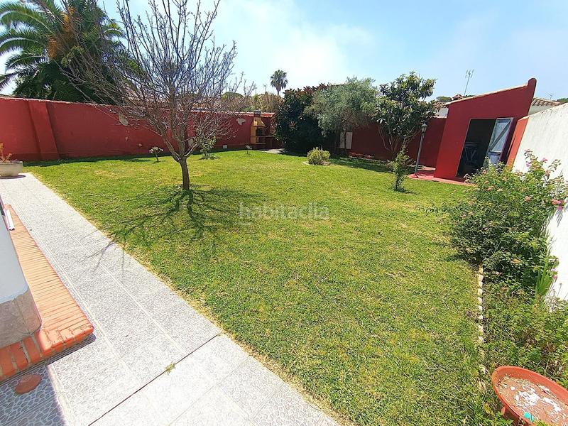 Foto b9e8b49c-f9b0-4bbf-bb4e-f05ced877b7f. Chalet avec parking dans Sancti Pietri Chiclana de la Frontera