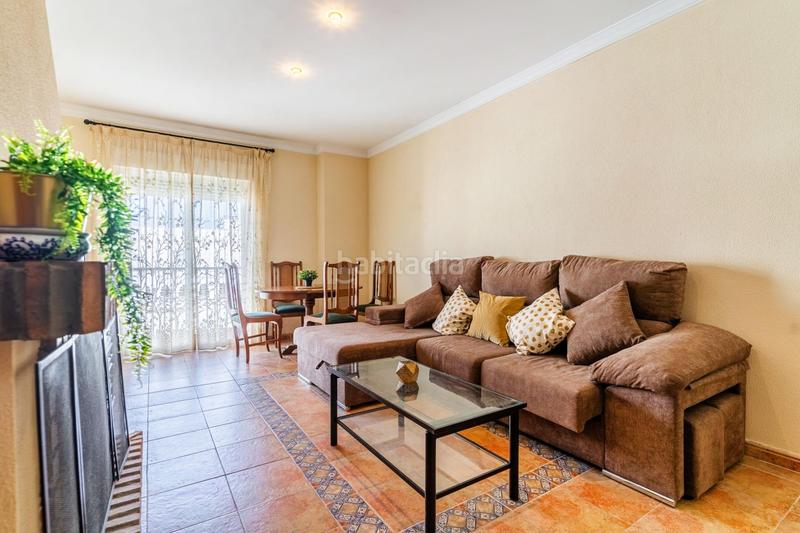 Foto d0d58caf-b776-49aa-83dc-c7b0a566c7ed. Casa increible casa en el mayorazgo con amplio garaje y patio privado en Chiclana de la Frontera