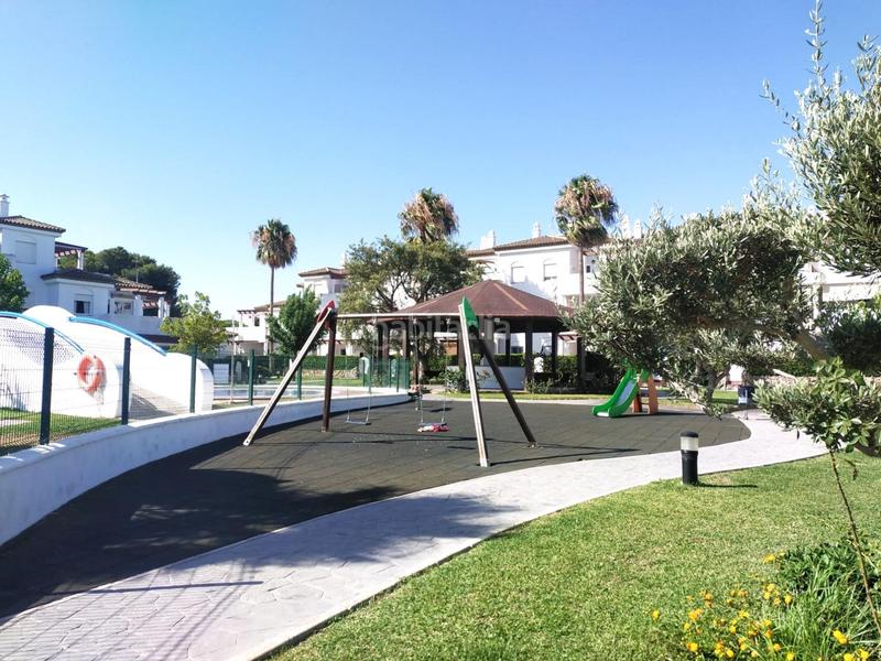 Foto ba17d879-a44a-440f-9014-9bda7f67a07d. Appartement in conjunto residencial taymar in La Barrosa Chiclana de la Frontera