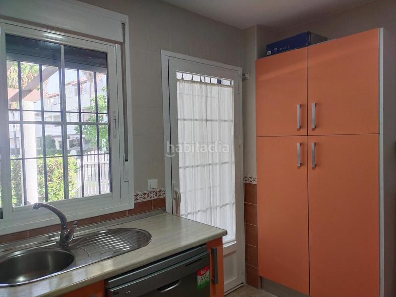 Foto c7806cf4-f8fe-46d7-9e78-a227b902c687. Appartement in conjunto residencial taymar in La Barrosa Chiclana de la Frontera