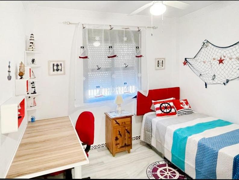 Foto 7279ac9c-24c6-43fa-bdb0-5f0f71092051. Casa adossada amb piscina a La Barrosa Chiclana de la Frontera