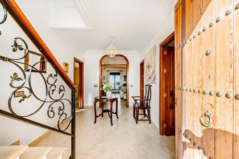 Foto 26e8d9ab-2df0-4ea2-b5e6-e3537642b60a. Xalet amb aparcament piscina a Núcleo urbano Chiclana de la Frontera