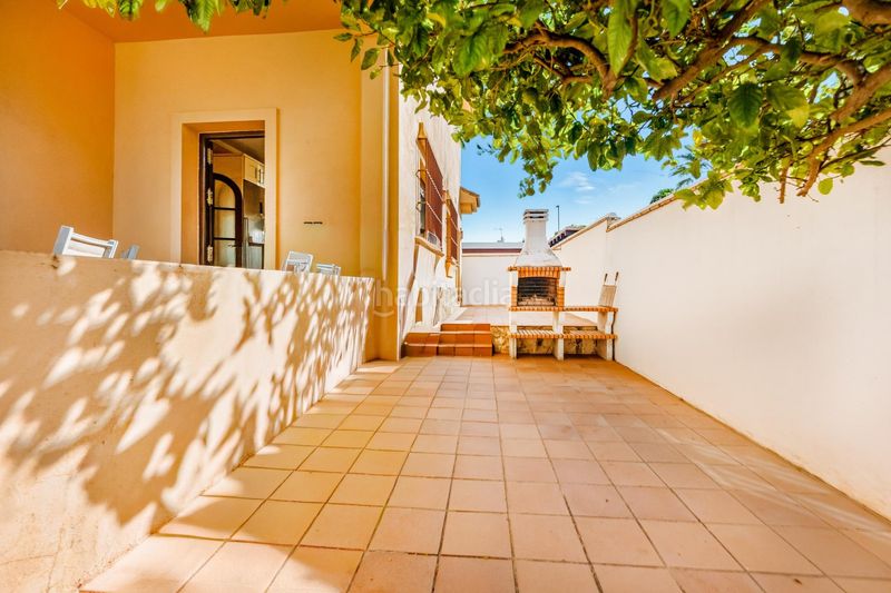 Foto 69d2be51-f524-4a8a-89dd-8c70dc9b66cc. Xalet amb aparcament piscina a Núcleo urbano Chiclana de la Frontera