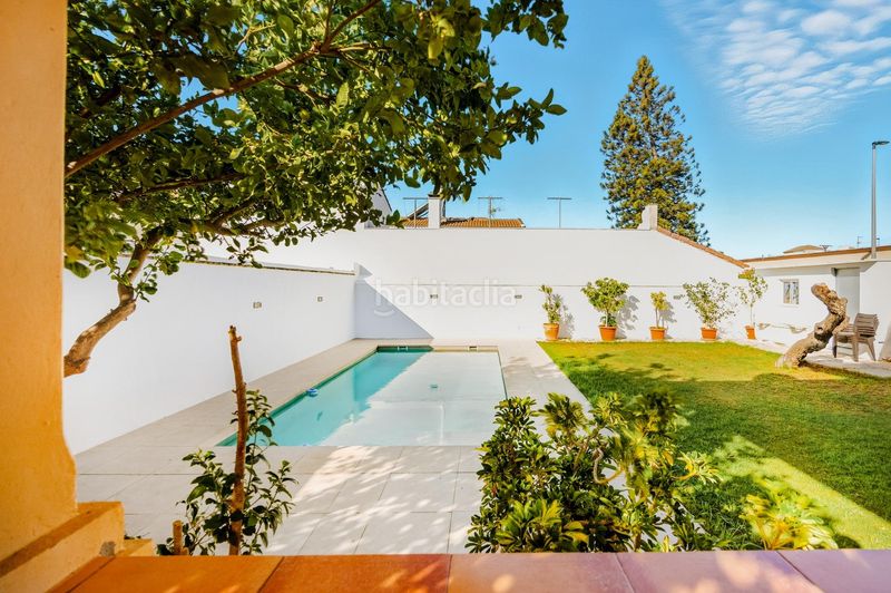 Foto 9e5b06b7-25f6-4c48-9128-2f17980f1161. Xalet amb aparcament piscina a Núcleo urbano Chiclana de la Frontera