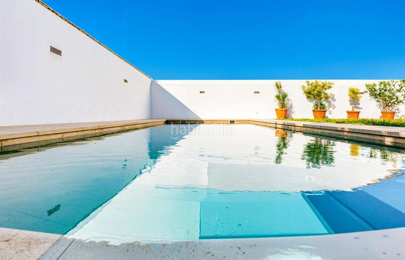 Foto fd80a756-a9f9-4aad-a368-a1c8feeb40ba. Xalet amb aparcament piscina a Núcleo urbano Chiclana de la Frontera