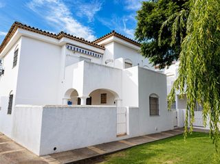 Apartament a Calle cr la almadraba 4. Apartamento a 350m del mar, playa de la barrosa