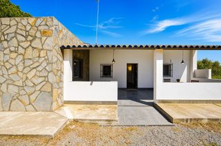 Chalet in Los Franceses - La Vega. Increible parcela con vivienda en el marquesado