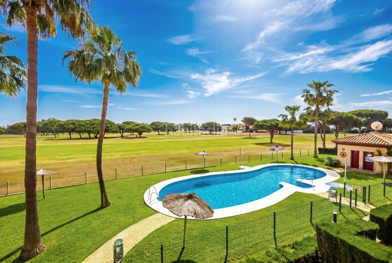 Foto 94246629-a672-40df-ab92-871449a80862. Apartament amb aparcament piscina a Novo Sancti Petri Chiclana de la Frontera