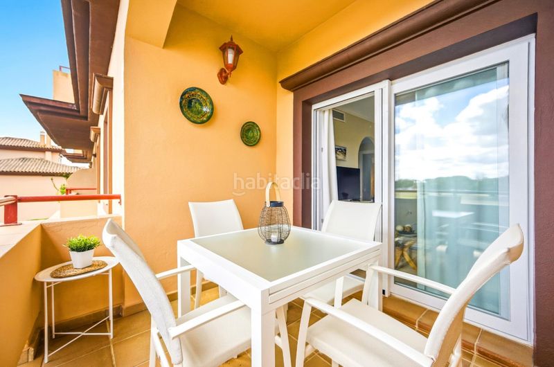 Foto d02eac61-6441-4107-8c72-496405c2367b. Apartament amb aparcament piscina a Novo Sancti Petri Chiclana de la Frontera