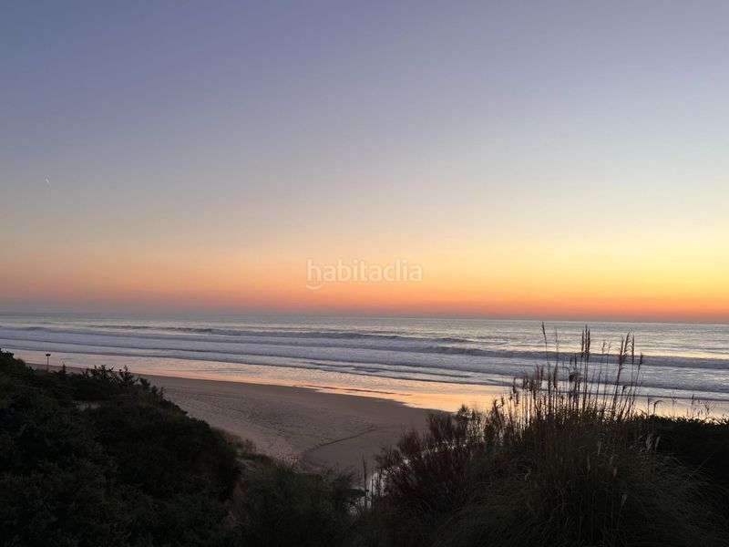 Foto fe696ba0-9a6d-4986-8800-61b2d6782db2. Apartament amb aparcament piscina a Novo Sancti Petri Chiclana de la Frontera