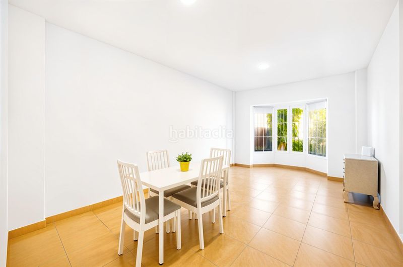 Foto 62a11ff8-6d8b-49e0-a9e0-96140a53d952. Casa adossada amb calefacció aparcament a Núcleo urbano Chiclana de la Frontera