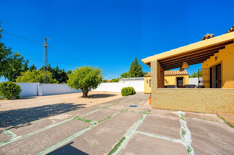 Foto 442f4b00-c8a7-4076-94a1-3c83b7d312d0. Xalet amb aparcament a Los Franceses - La Vega Chiclana de la Frontera