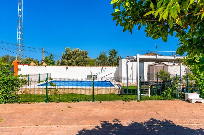 Foto 5be30a68-fe48-453f-9b48-00967c7dbf1b. Xalet amb aparcament piscina a Los Franceses - La Vega Chiclana de la Frontera