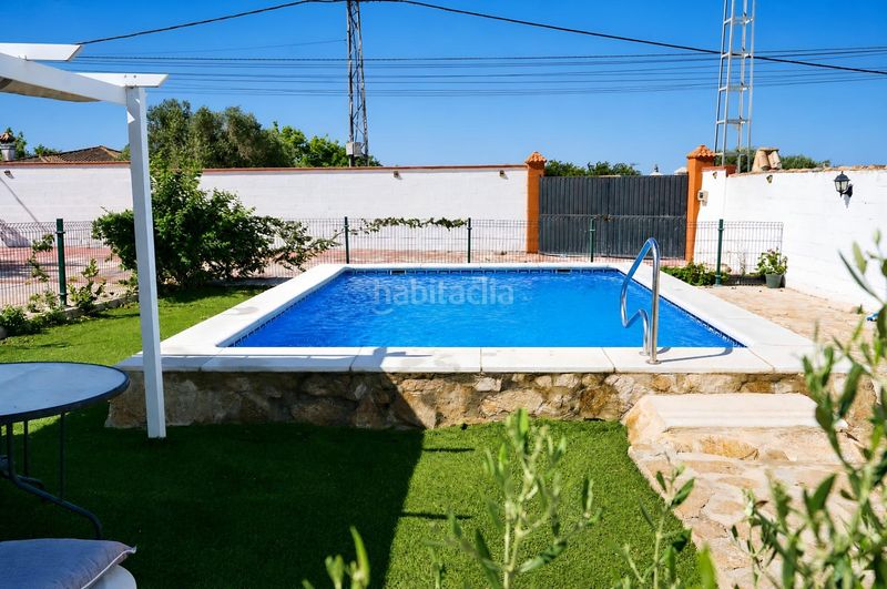 Foto 87f18aad-a798-42c7-bffd-5f5c29b95571. Xalet amb aparcament piscina a Los Franceses - La Vega Chiclana de la Frontera
