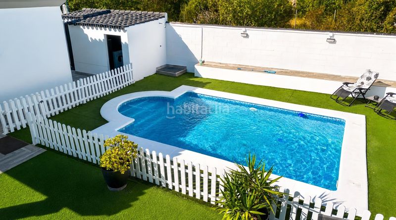 Foto 5c0c24cc-cb13-40f8-a1df-87d436355446. Xalet amb aparcament piscina a Los Franceses - La Vega Chiclana de la Frontera